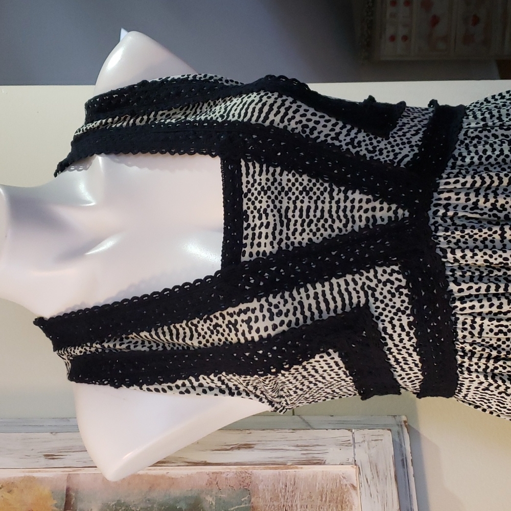 Lucky Brand Dress - Picture 4 of 11